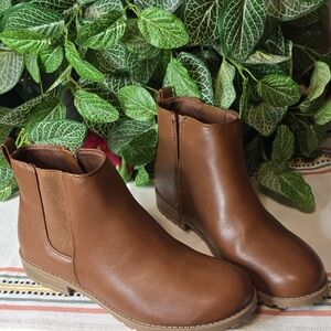 Sonoma Goods For Life Cilantro Cognac Side Zip Ankle Boots Size 9